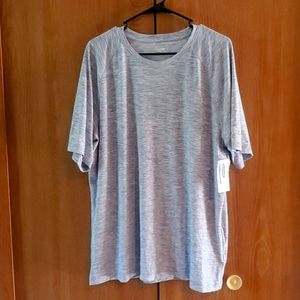 Men's active shirt